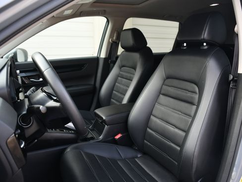 Used 2024 Honda CR-V EX-L image 9