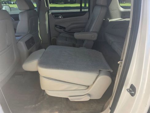 Used 2015 GMC Yukon XL Denali w/ Touring Package RWD image 14
