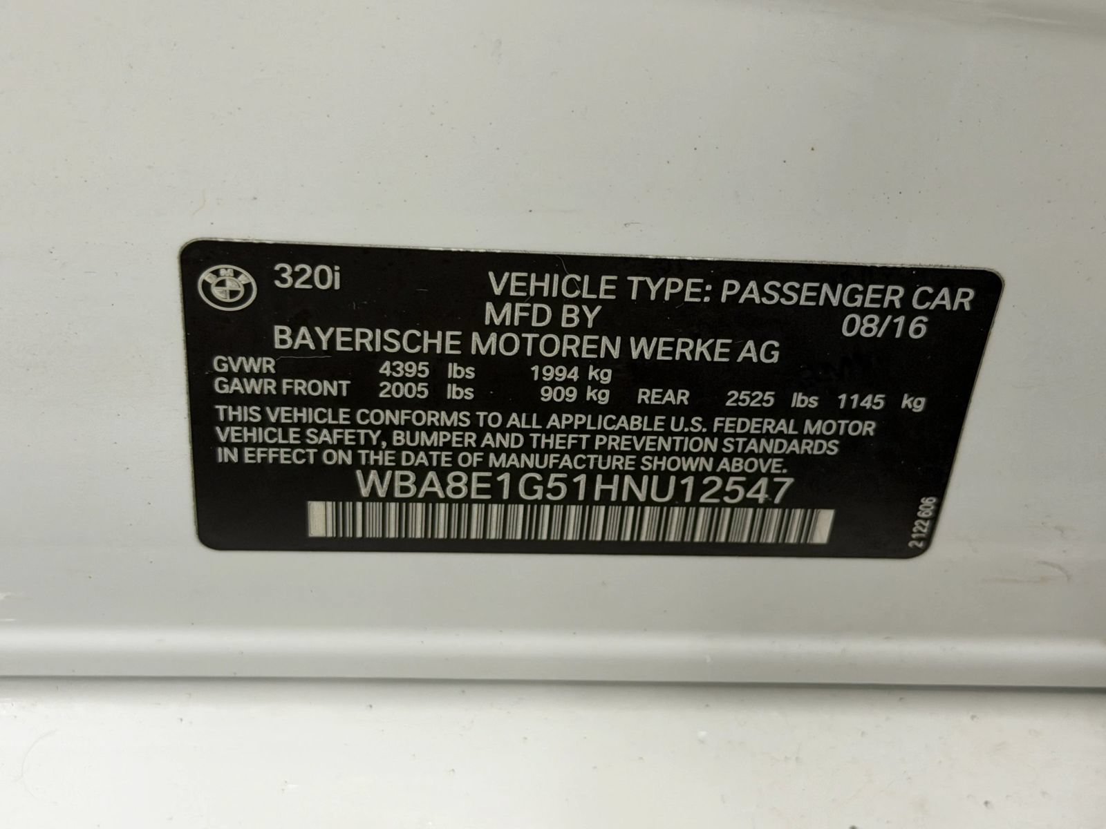 Used 2017 BMW 320i Sedan RWD image 35