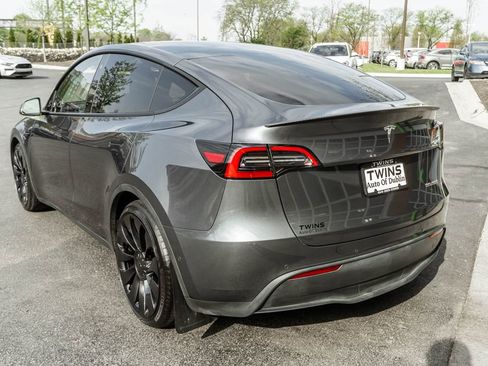 Used 2022 Tesla Model Y Performance AWD/4WD image 36