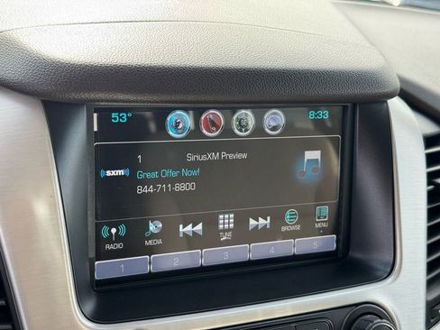 Used 2018 GMC Yukon XL SLE w/ SLE Value Package image 30