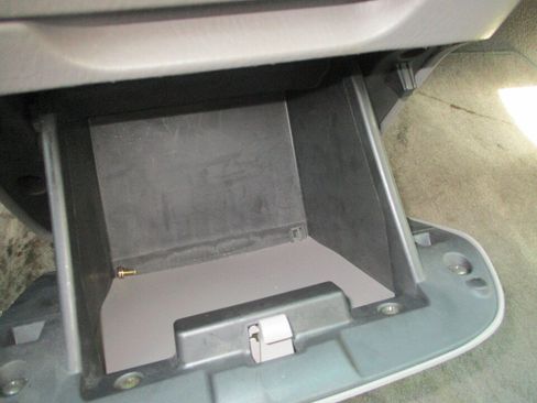 Used 2004 Honda Odyssey EX-L image 35