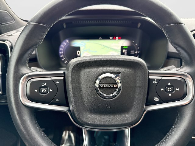 Certified 2023 Volvo C40 P8 Recharge Ultimate w/ Protection Package Premier AWD/4WD image 14