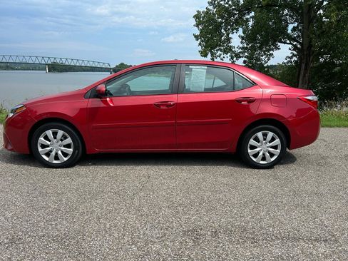 Used 2014 Toyota Corolla LE w/ Body Protection Package FWD image 2