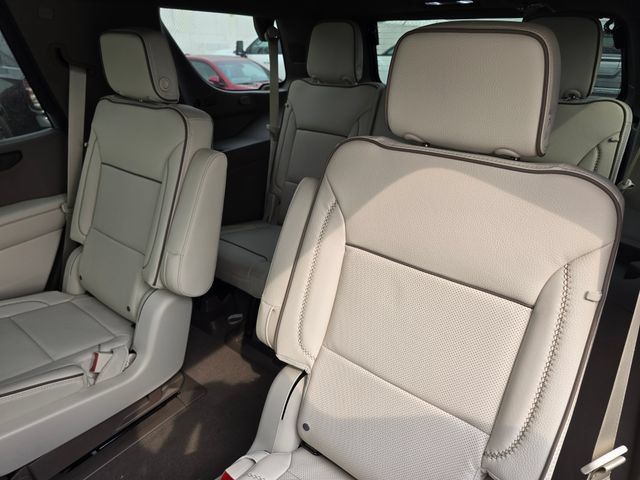 New 2026 GMC Yukon Denali AWD/4WD image 18