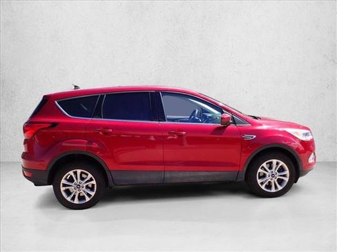 Used 2019 Ford Escape SE AWD/4WD image 5