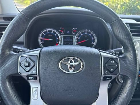Used 2018 Toyota 4Runner Limited AWD/4WD image 13