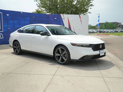 New 2026 Honda Accord SE image 3