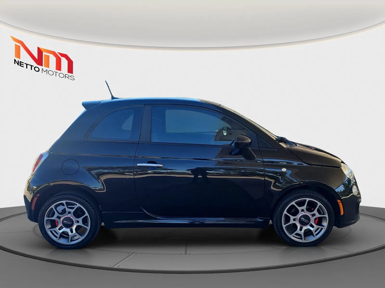 Used 2013 FIAT 500 Sport w/ Beats Audio Pkg FWD image 6