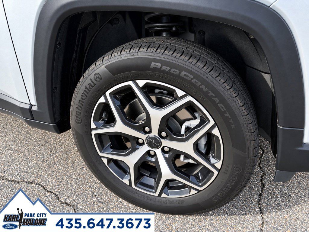 Used 2025 Jeep Compass Limited AWD/4WD image 9
