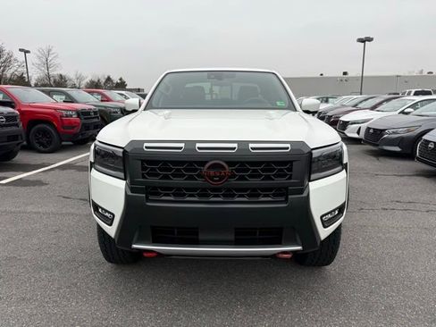 New 2026 Nissan Frontier PRO-4X w/ Pro-4x Convenience Package image 3