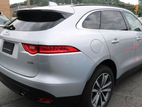 Used 2018 Jaguar F-PACE Prestige AWD/4WD image 7