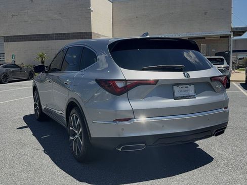 Certified 2024 Acura MDX FWD w/ Technology Package image 16