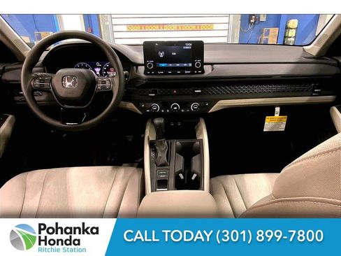 New 2025 Honda Accord SE image 7