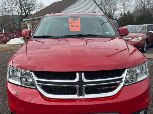 Used 2014 Dodge Journey SXT w/ Flexible Seating Group image 3