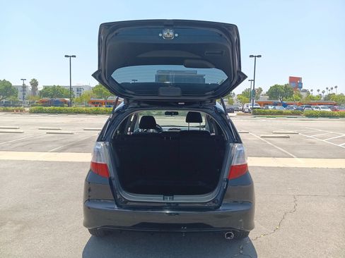 Used 2010 Honda Fit Sport image 9