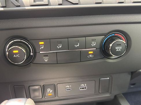 Used 2025 Nissan Frontier S w/ S Utility Package RWD image 18