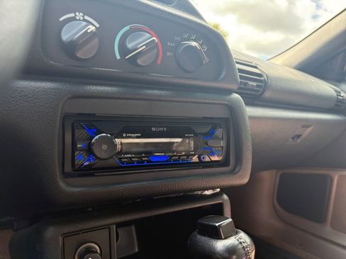 Used 1995 Chevrolet Camaro Z28 image 14