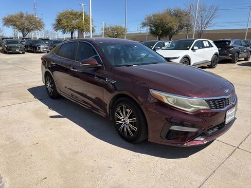 Used 2020 Kia Optima LX image 3