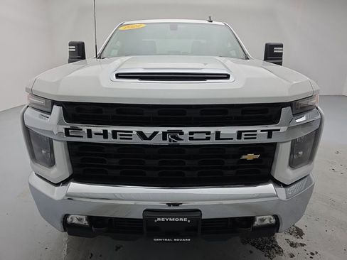 Used 2022 Chevrolet Silverado 2500 LT w/ Convenience Package image 3