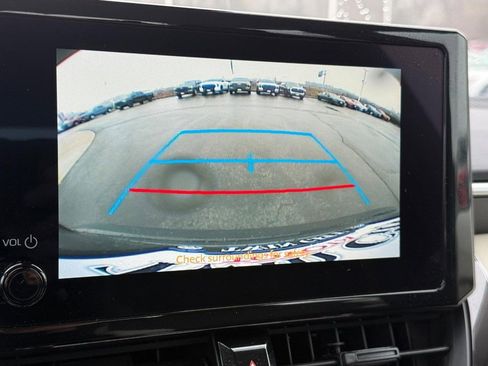 Certified 2025 Toyota Corolla LE image 21