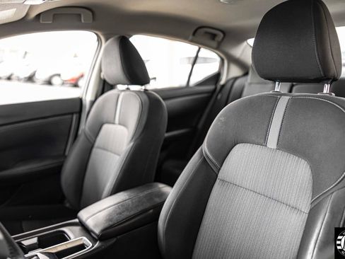 Used 2023 Nissan Altima 2.5 SV image 40