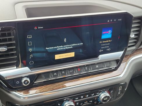 Used 2024 GMC Sierra 1500 Elevation image 18