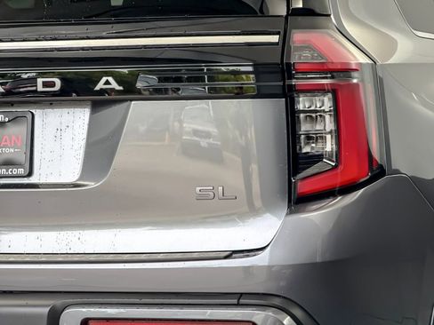 New 2025 Nissan Armada SL w/ Captain's Chari Seat Package RWD image 27