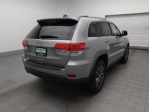 Used 2018 Jeep Grand Cherokee Laredo RWD image 9