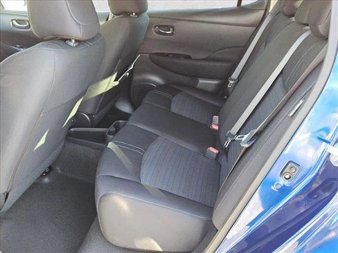 Used 2023 Nissan Leaf SV Plus image 19