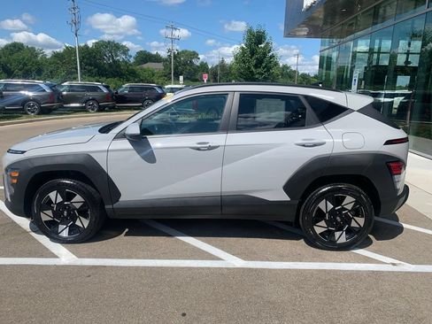 Certified 2024 Hyundai Kona SEL AWD/4WD image 2