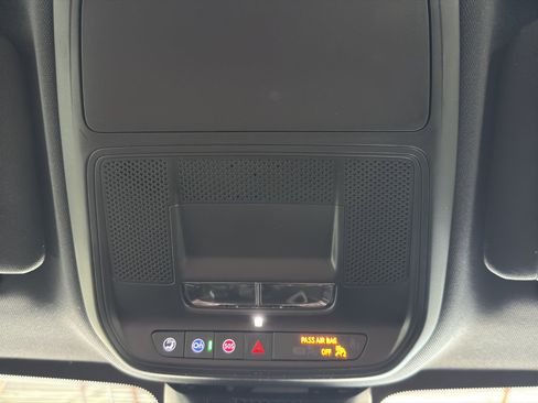 New 2026 Chevrolet Equinox LT image 17