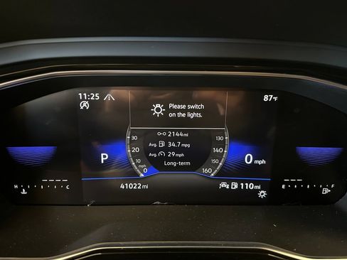 Used 2023 Volkswagen Jetta SE FWD image 10