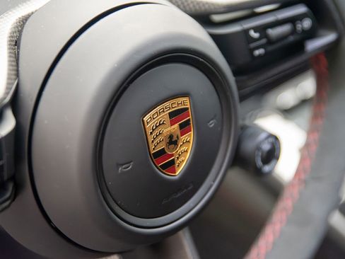 Used 2022 Porsche 911 GT3 RWD image 16