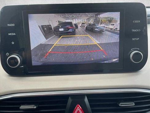 Used 2023 Hyundai Santa Fe SE image 15