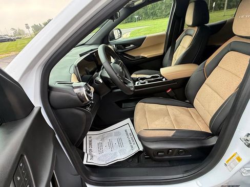 Used 2026 Chevrolet Equinox ACTIV w/ Convenience Package III FWD image 22