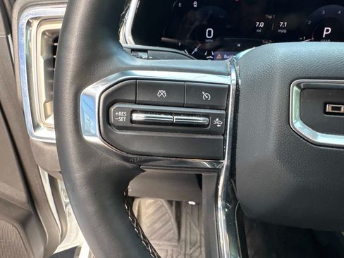 Used 2024 GMC Canyon Denali AWD/4WD image 30