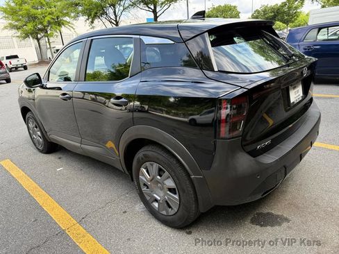 Used 2025 Nissan Kicks S AWD/4WD image 7