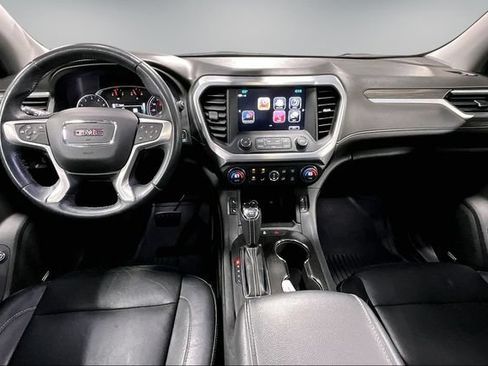 Used 2018 GMC Acadia SLT FWD image 9