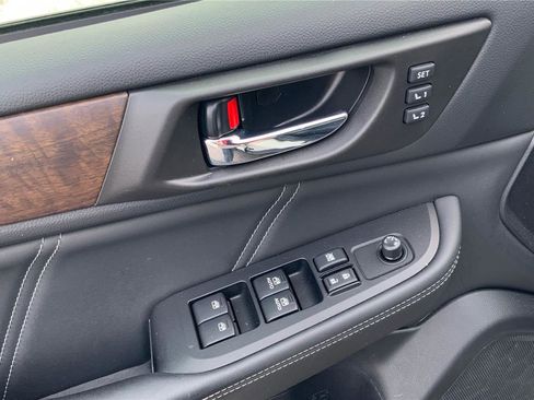 Used 2018 Subaru Outback 2.5i Limited image 20