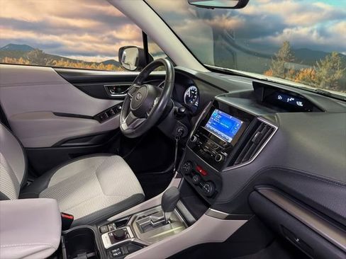 Used 2019 Subaru Forester Premium w/ Popular Package #1 AWD/4WD image 41