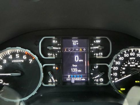Used 2019 Toyota Tundra Platinum AWD/4WD image 26