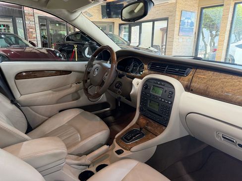 Used 2005 Jaguar X-TYPE 3.0 AWD/4WD image 11