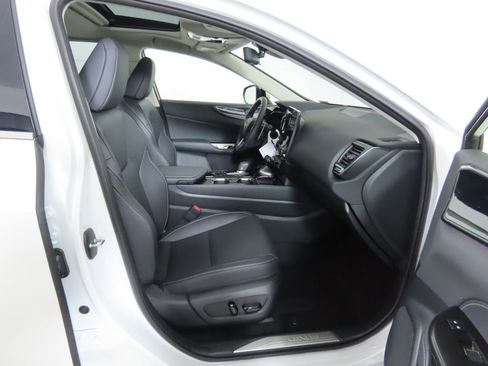 Certified 2025 Lexus NX 350h 350h Premium image 20