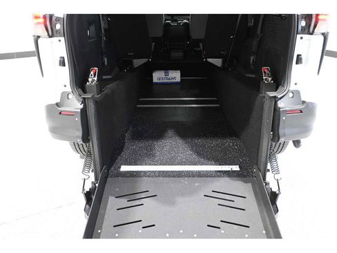 New 2025 Toyota Sienna LE image 19