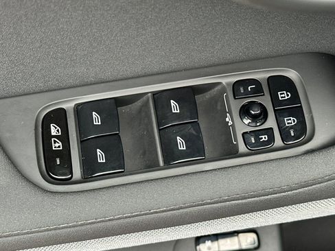 Used 2023 Polestar Polestar 2 w/ Pilot Pack image 15