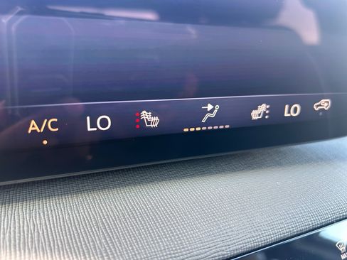 New 2026 Buick Enclave Preferred w/ Power Package image 26