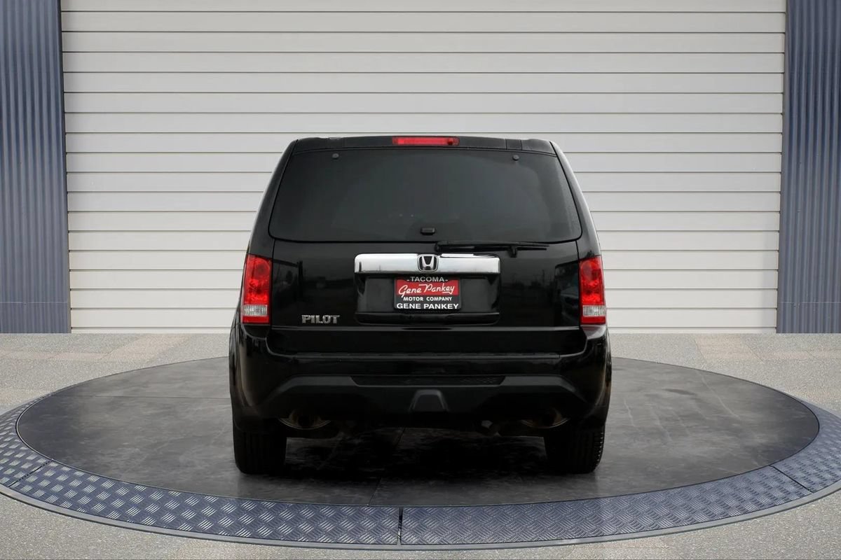 Used 2015 Honda Pilot LX image 6