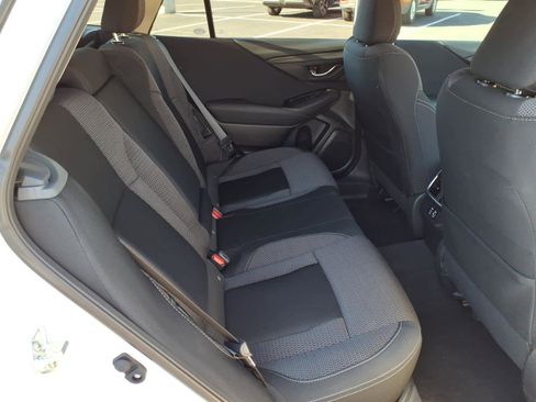 Certified 2025 Subaru Outback Premium w/ Popular Package #1A image 19