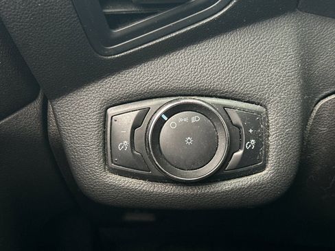 Used 2014 Ford Escape S FWD image 23
